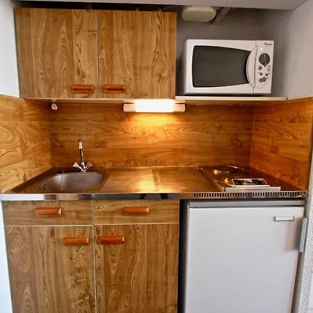 Studio cabine 5 pers, proche pistes, balcon sud-ouest - FR-1-340-65 Appartement Chamrousse